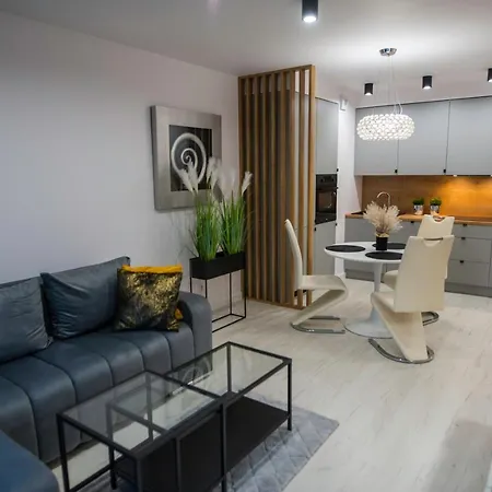 Nowoczesny Ludova * Biskupiec (Olsztyn)