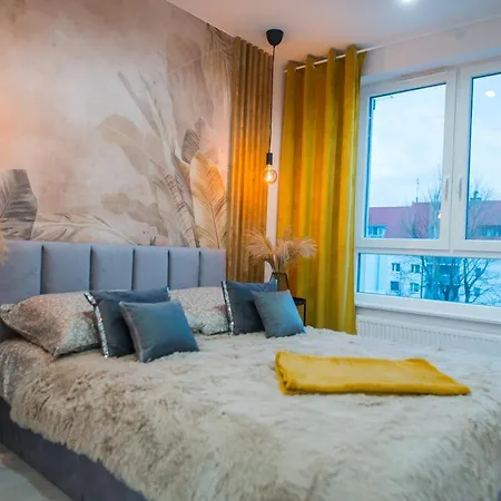 Nowoczesny Ludova Apartament