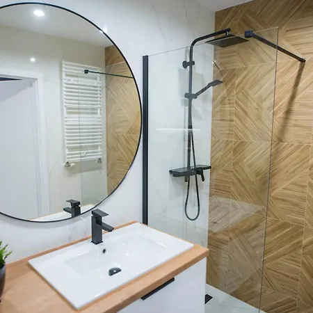 Appartamento Nowoczesny Ludova *