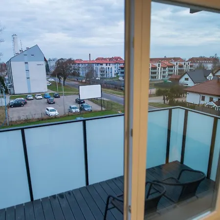 Nowoczesny Ludova Apartament